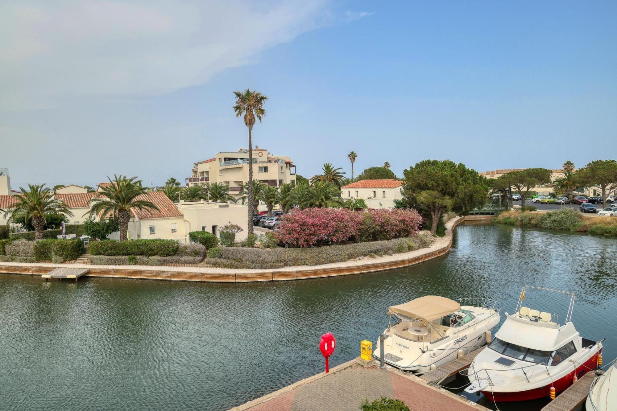 Fare Laurent Saint-Cyprien  Ngoại thất bức ảnh